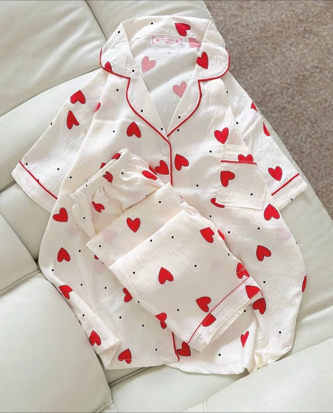 کلی ست های جذاب داریم 