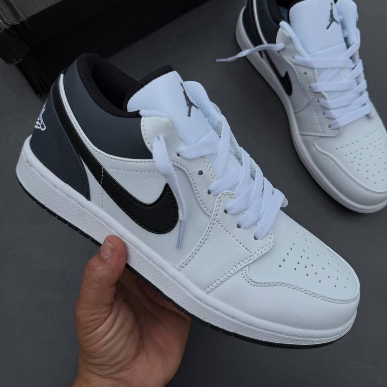 کفش نایک ایر جردن وان Nike Air Jordan 1 240 زنانه و‌مردانه
