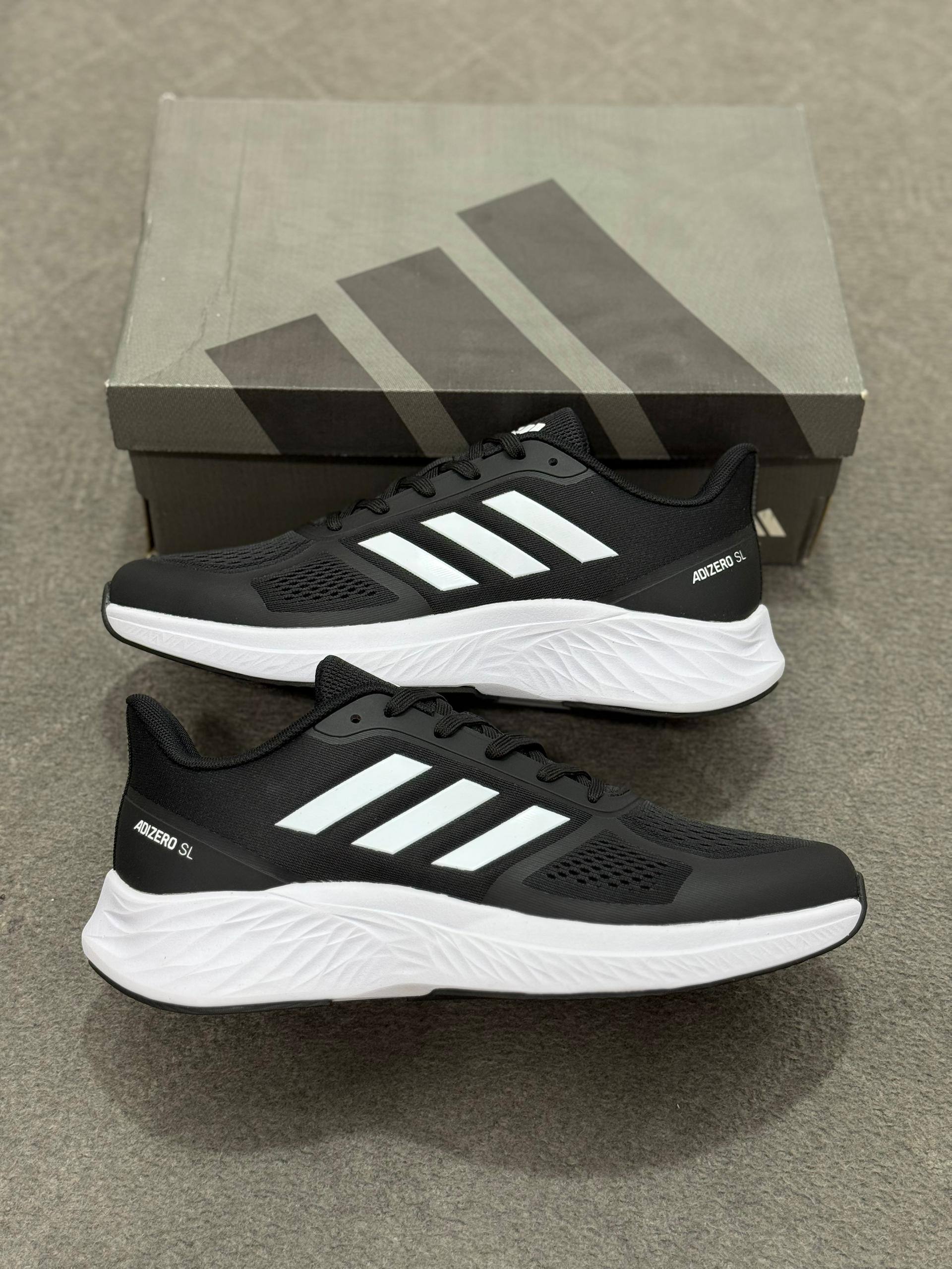 کتونی ادیداس  adidas